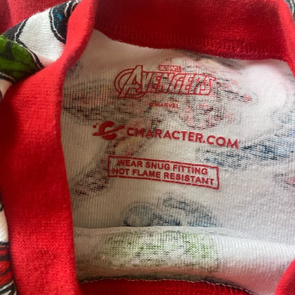 Avenger Pajamas size 12 youth - Picture 5 of 5